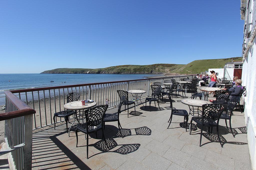 Hotel Gwesty Ty Newydd à Aberdaron Extérieur photo